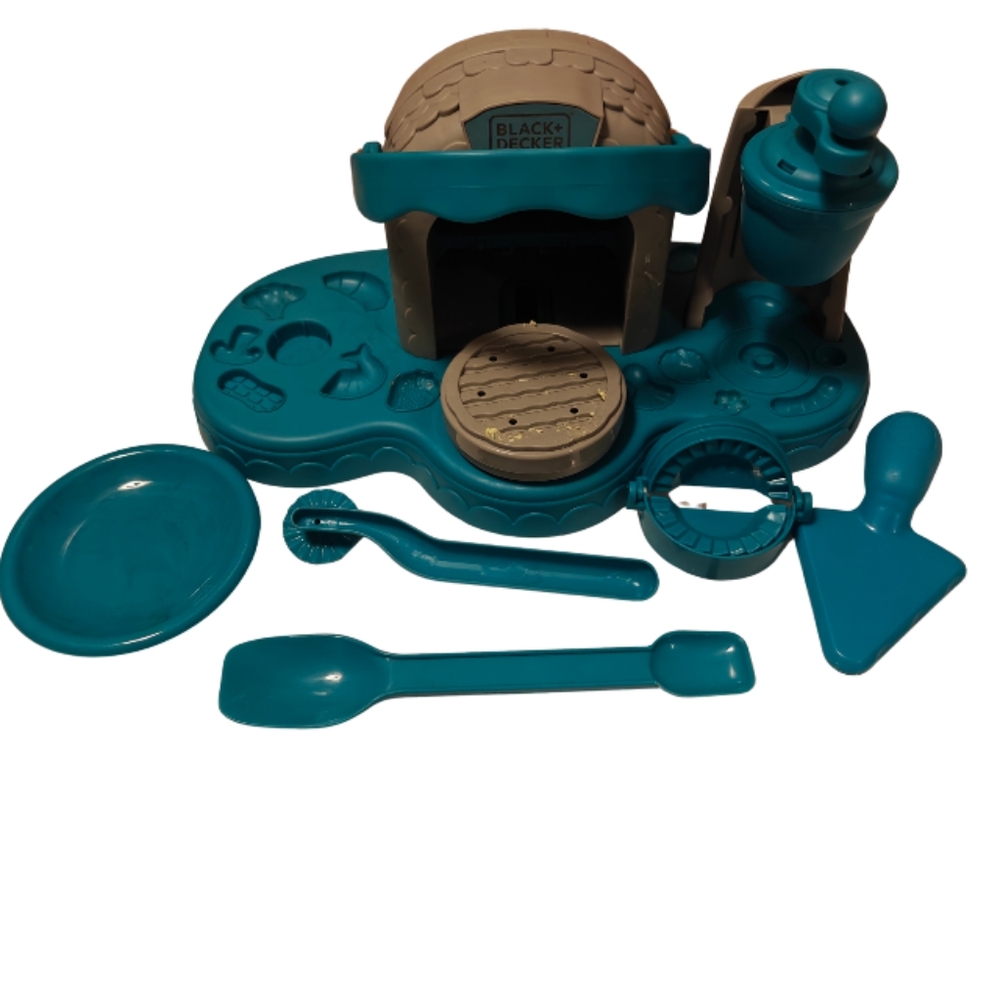 Black + Decker Playdough Pizza